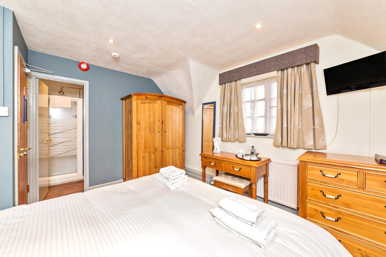 Duke Of Wellington Hotel Bourton-on-the-Water Bagian luar foto