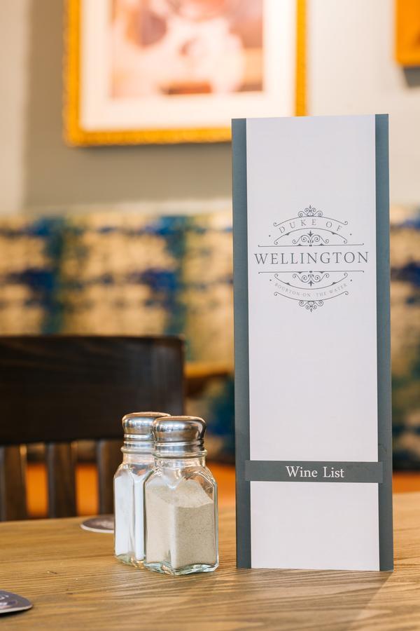 Duke Of Wellington Hotel Bourton-on-the-Water Bagian luar foto